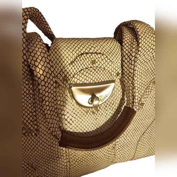 Boktier Beige Leather Scale Shoulder Bag - Picture 1 of 16